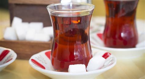 T­u­r­i­s­t­l­e­r­i­n­ ­­T­ü­r­k­ ­ç­a­y­ı­­ ­s­e­v­d­a­s­ı­ ­i­h­r­a­c­a­t­a­ ­k­a­t­k­ı­ ­s­a­ğ­l­ı­y­o­r­